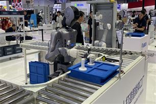 峰值速度达10m/s，镜识科技发布全尺寸人形机器人Bolt