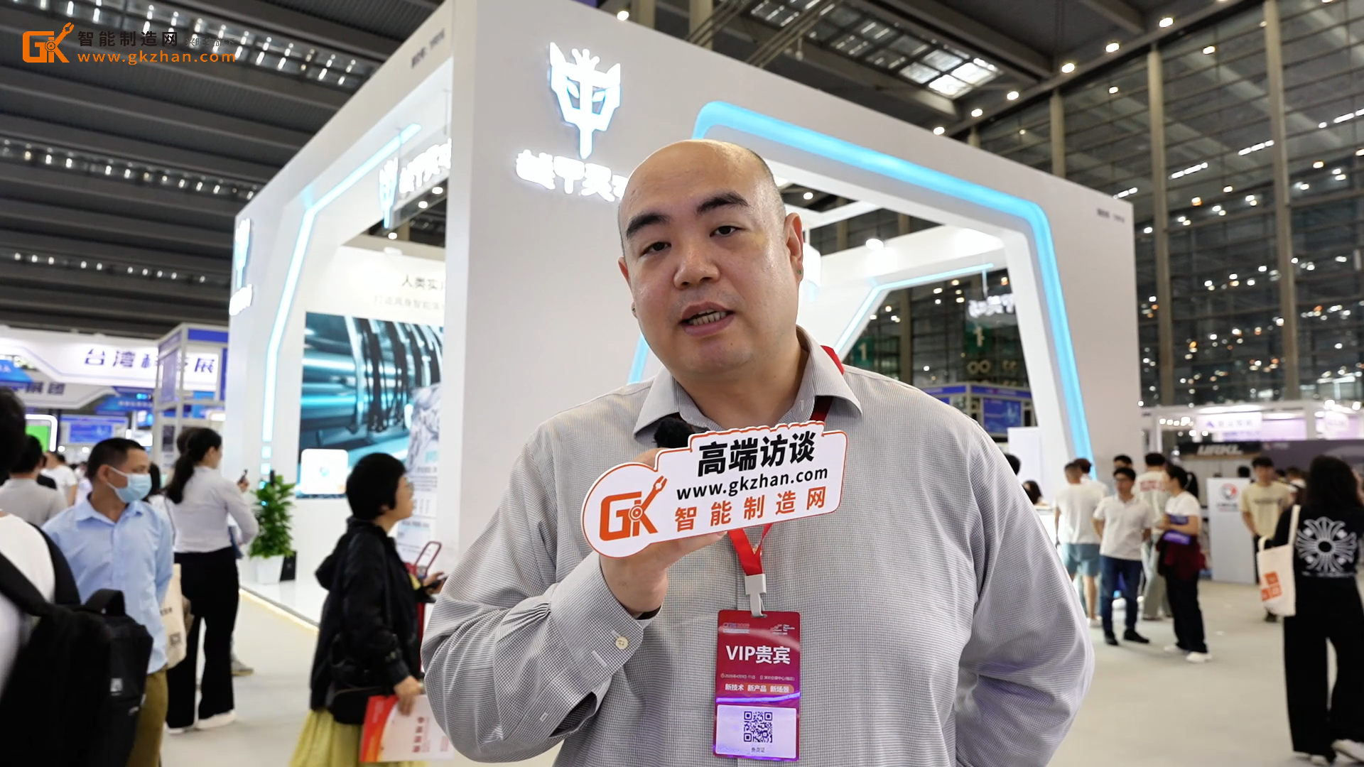 越甲灵动YJ30与YJ30 Max两大系列四足巡检机器狗亮相CITE 2026
