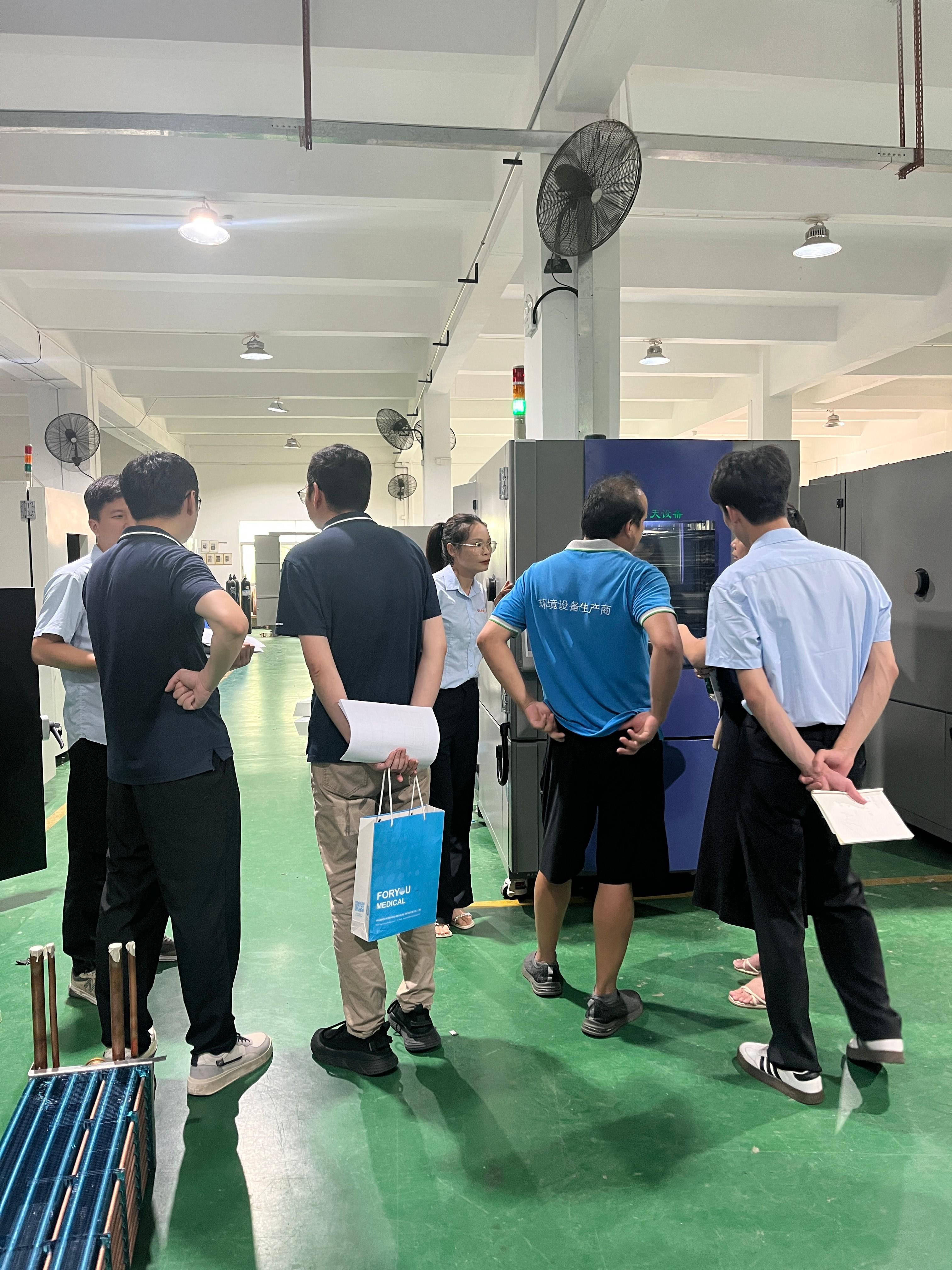 考察即签约！深圳科技公司实地探访东莞皓天 敲定试验设备采购合作