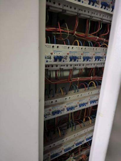 学校宿舍用电安全管控系统筑牢暑期防线